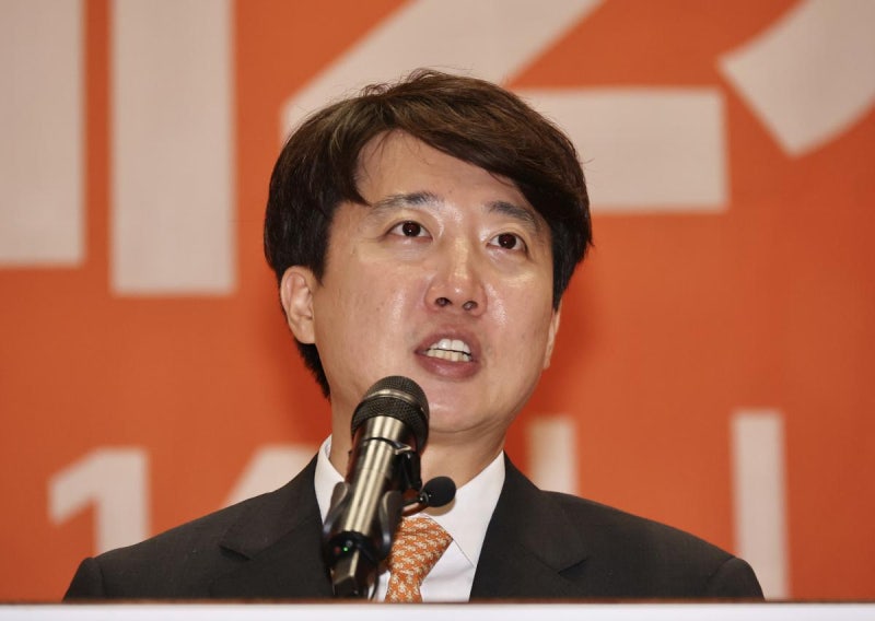 김건희특검, <b>이준석</b> 개혁신당 대표 자택 <b>압수수색</b>