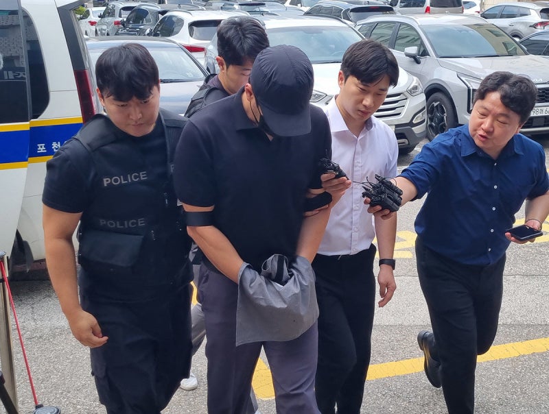 VIP 고객 집 턴 농협 직원 “희귀병 치료-생활고 탓”