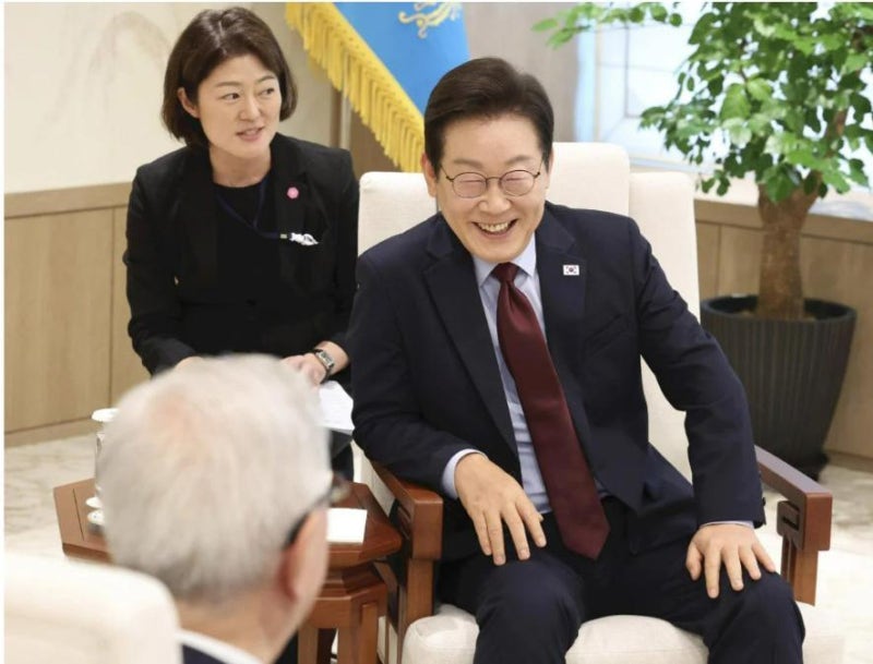 李, 北비핵화보다 ‘북핵 동결’ 먼저 꺼냈다