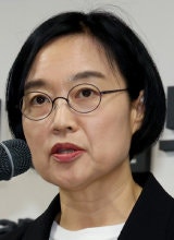 한성숙 “中企-벤처 다시 일어설 생업 안전망 구축”