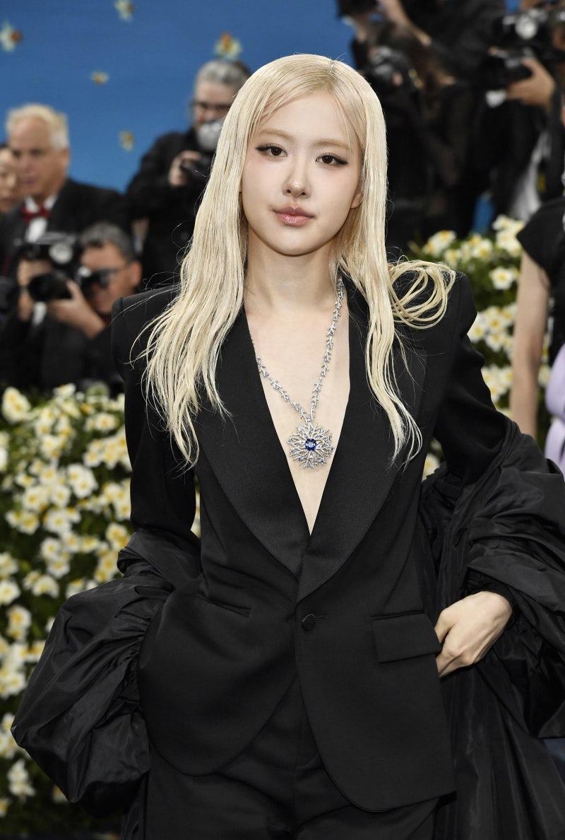 ‘APT 돌풍’ 로제, VMA 8개 후보 올라… ‘올해의 비디오상’ 받을까
