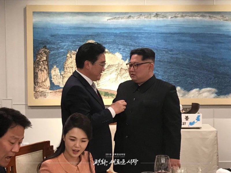 “김 <b>위원장</b>님, 저 <b>박지원</b>입니다…2번 불러도 안 보더라”