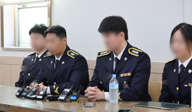 <b>순직</b> <b>이재석 경사</b> 동료들 “영웅 만든다며 함구하라 했다”