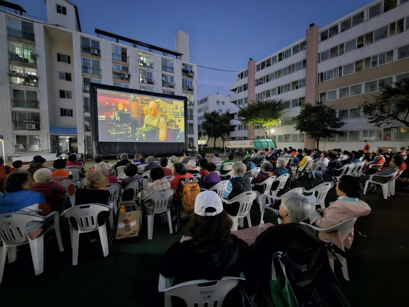 이불 빨래 해주고 반찬 나눔… 인천도시公 ‘주거복지’도 확대