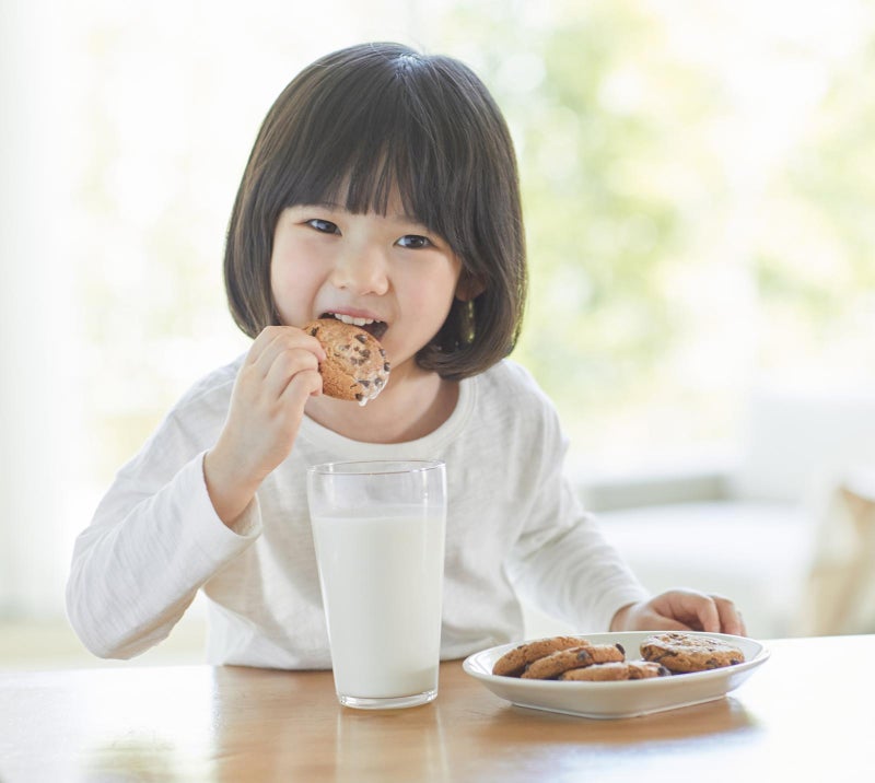[신문과 놀자!/별별과학백과]단것 즐기는 아이-청소년… 하루 음식 중 11%가 ‘당류’