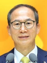 ‘창립 17돌’ KB금융 양종희 회장 “소비자 관점 혁신”