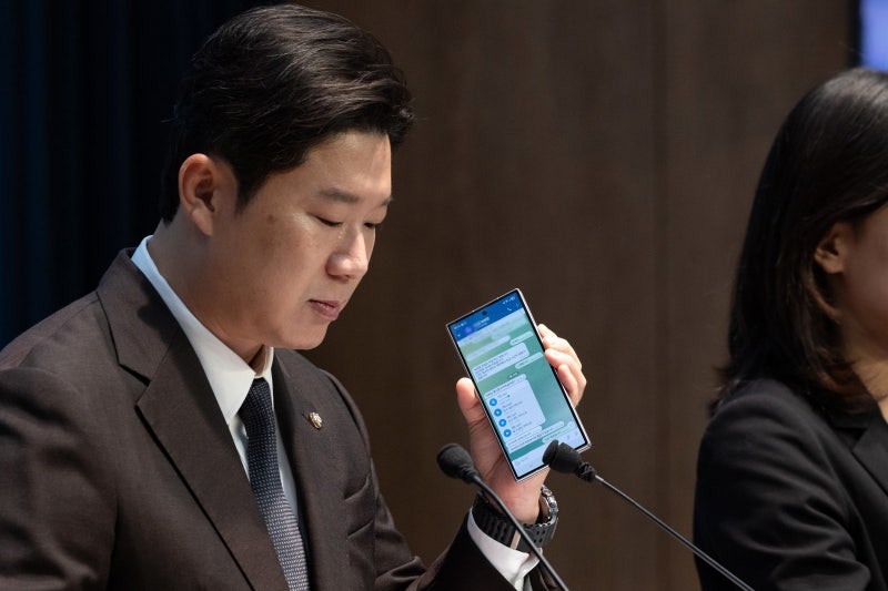 與 “종교단체 경선동원 의혹 시의원, 제명 사유”