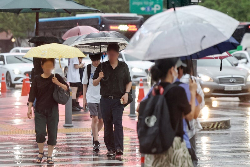 귀성길 남부 최대 80㎜ 비… 수도권 보름달 보기 힘들듯
