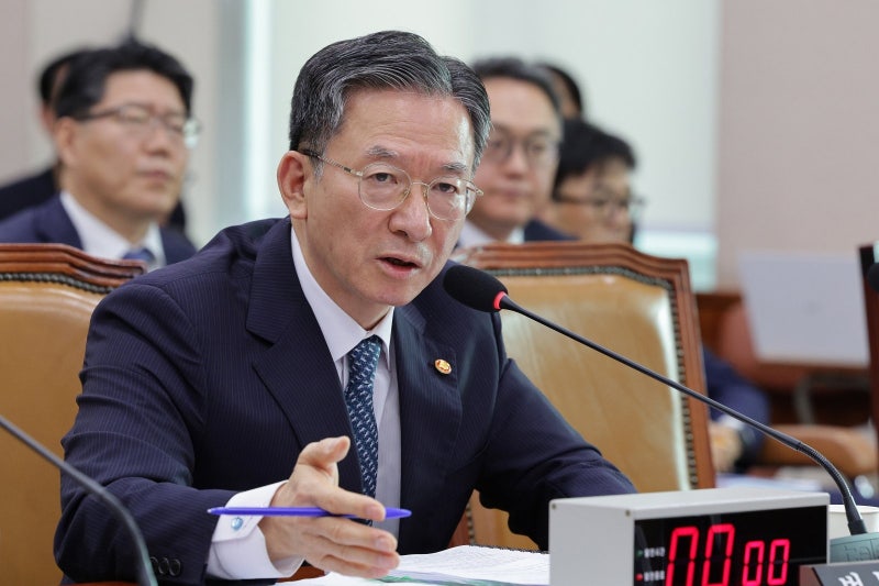 鄭법무 “국힘 해산 청구, 수사 결과 따라 검토”