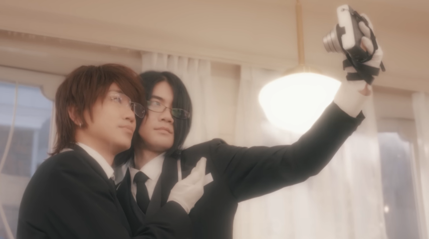 ASMRZ(개그맨 김경욱·인플루언서 닛몰캐시)가 발매한 ‘잘자요 아가씨’의 뮤직비디오. (출처=유튜브 나몰라패밀리 핫쇼 갈무리)