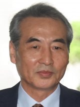 민중기 특검 “주식논란 죄송, 위법은 없어… 소임 다할것”