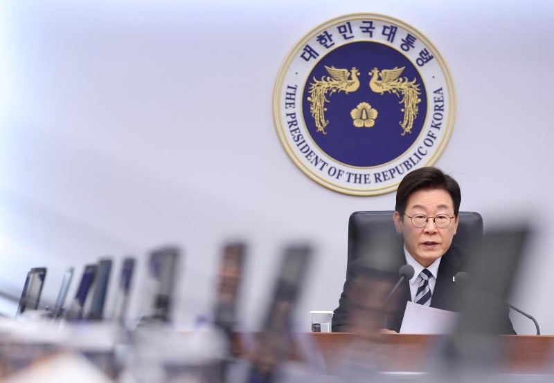 ‘<b>사정기관</b> 국기 <b>문란</b>’ 질책한 李대통령…검찰 ‘쿠팡 봐주기’ 겨냥한...