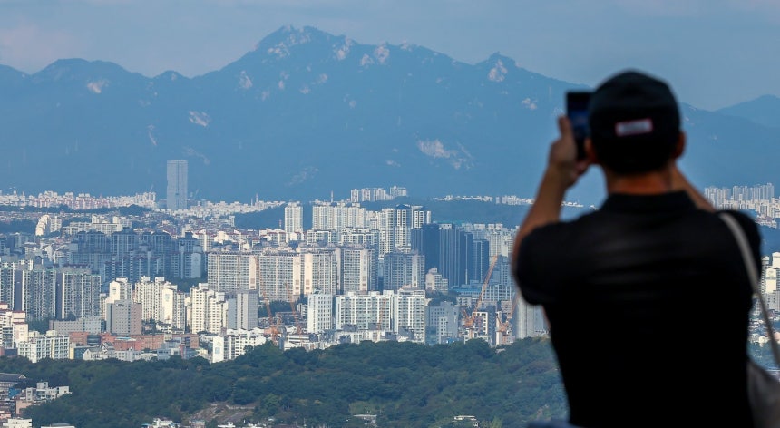 서울 중구 남산에서 바라본 아파트 단지. 뉴스1&#160;자료사진
