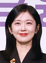 데뷔 이후 200억이상 기부 공로… 배우 장나라 대통령표창 받아