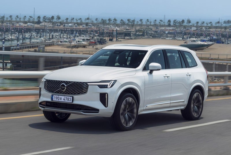 ‘안전한 차’로 입소문 탄 볼보… ‘한국 특화’로 점유율 높인다