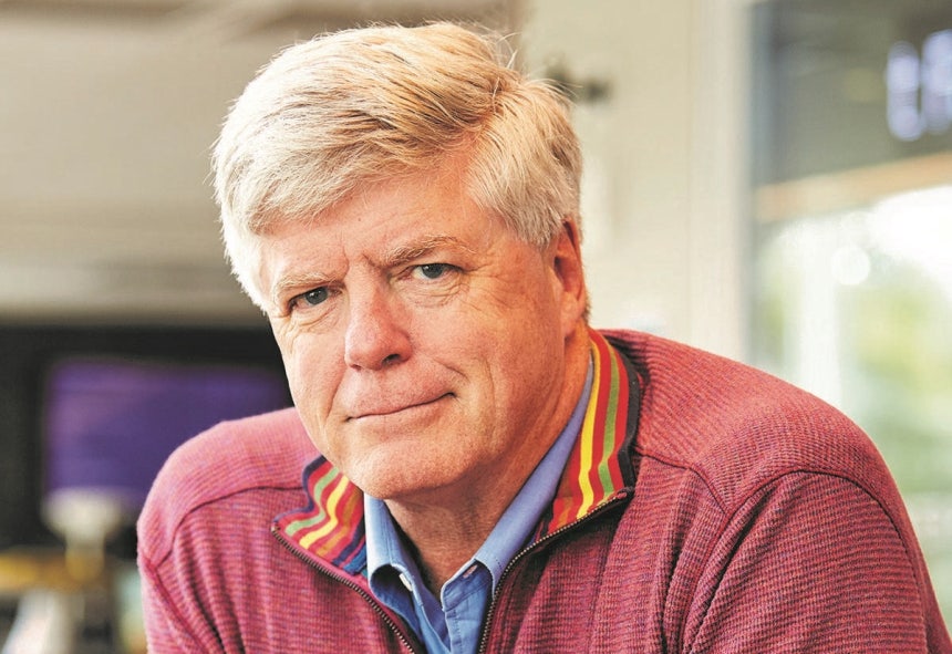 미국 뱁슨대의 톰 데이븐포트 교수는 다양한 산업 분야에서 기업이 인공지능(AI)과 빅데이터를 이용해 비즈니스를 혁신하도록 돕고 있다. 옥스퍼드대 객원교수, 매사추세츠공대(MIT) 