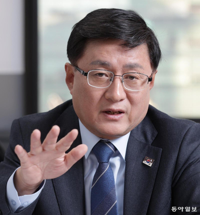 [단독]“신한울 원전 3, 4호기 속도감 있게 진행… 2050년 전기 총사용량 지금의 2배 될것”