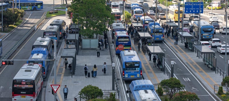 서울 시내버스 수당 갈등… 수능 하루 앞 12일 파업 위기