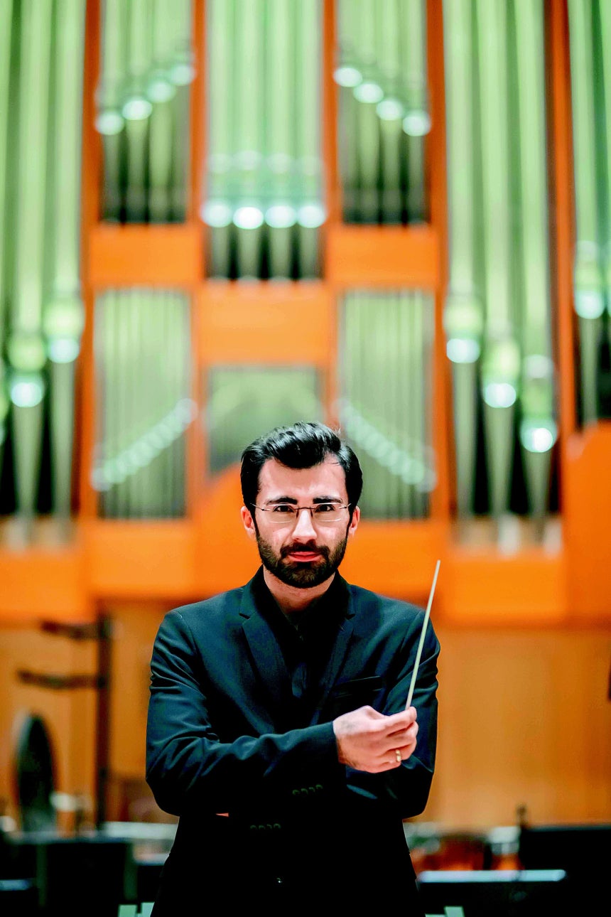 한국에서 처음 내한 공연을 갖는 슬로베니안 필하모닉의 지휘자 카키 솔롬니시빌리. 빈체로 제공