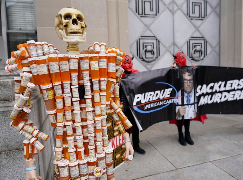 [책의 향기]독이 된 약… 과잉 처방이 중독사회 낳았다