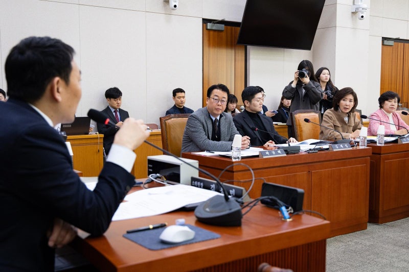 법무부도 반대한 내란재판부-법왜곡죄에… 與, 법원행정처 폐지 등 사법3법 오늘 발의