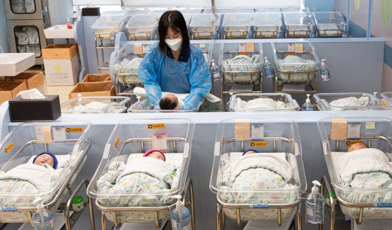 작년 출생아 기대수명 83.7세… 18년은 ‘유병장수’