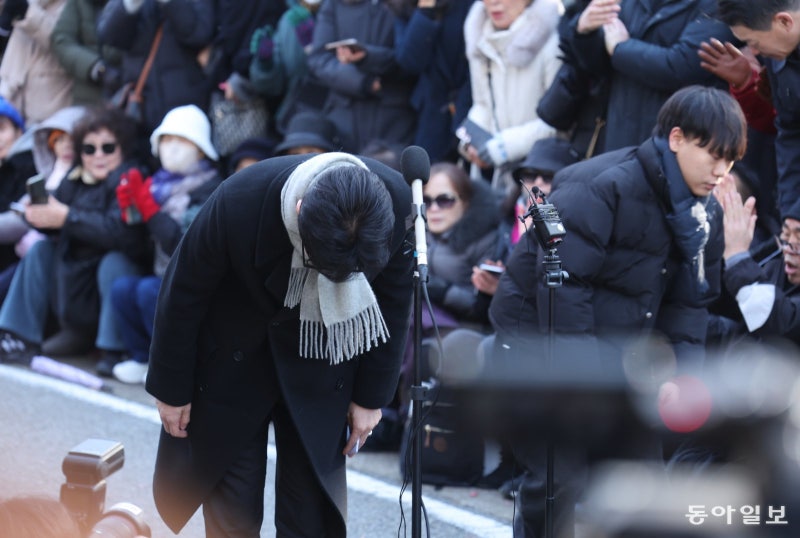 한동훈 “계엄 미리 예방 못한 점 다시 한번 사과”