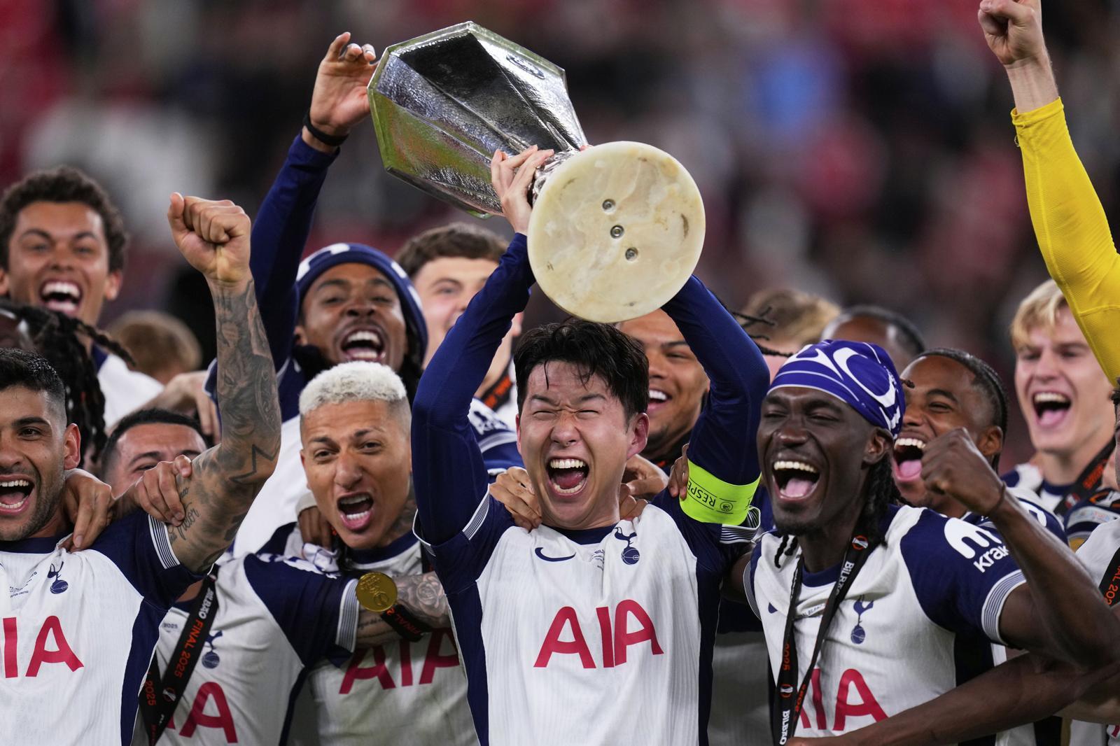 <b>손흥민</b> ‘<b>홈 커밍 데이</b>’, 이적 4개월 만에 친정 <b>토트넘</b> 방문…팬들과 ...