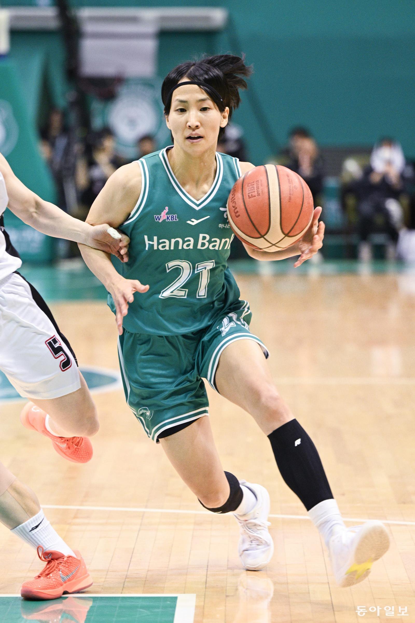여자프로농구 <b>하나은행 이이지마</b>, 아시아쿼터 최초 라운드 MVP 수상