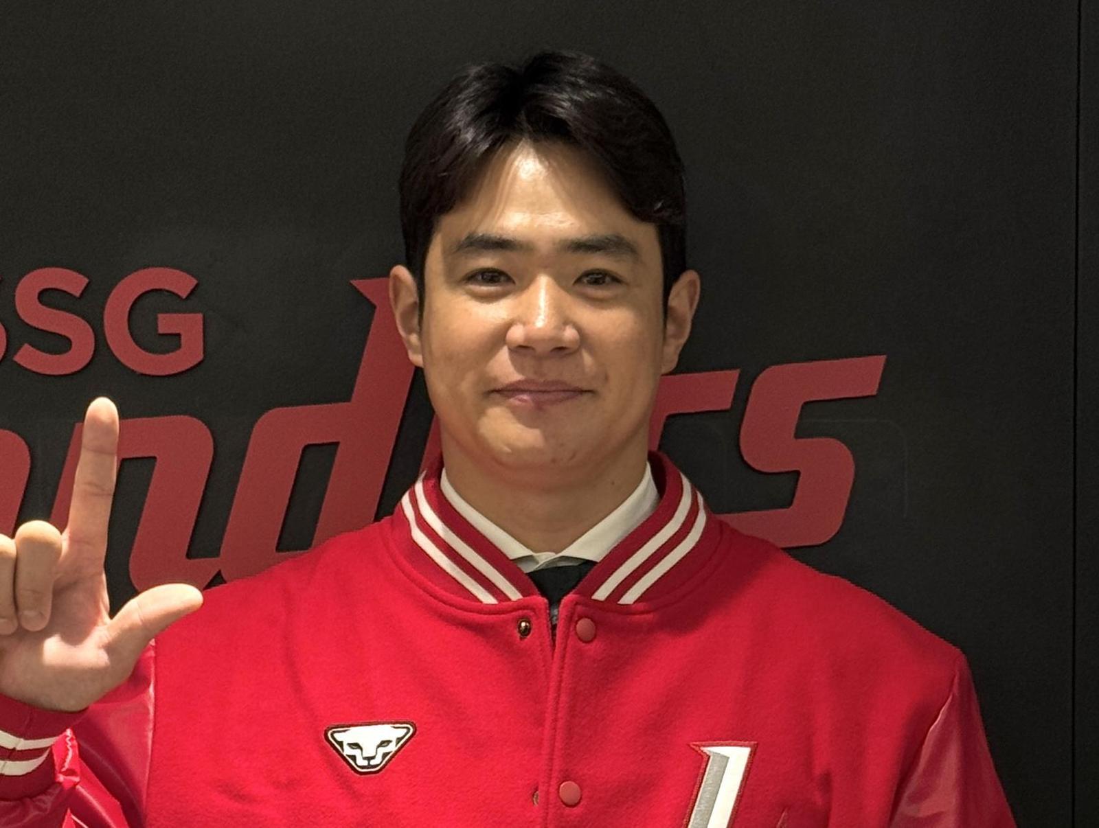 두산 떠난 김재환, SSG와 2년 22억 계약