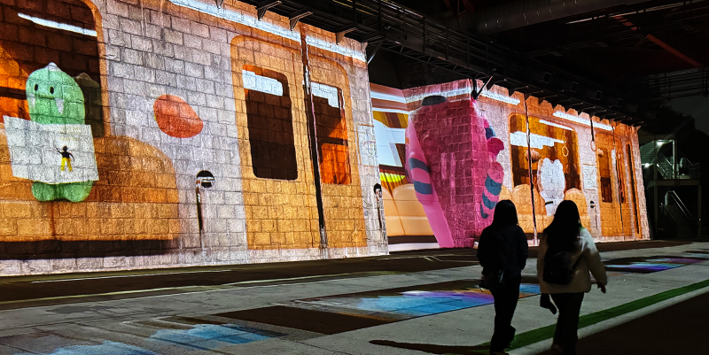 해가 지면 한강대교 밑에 ‘예술’이 뜬다