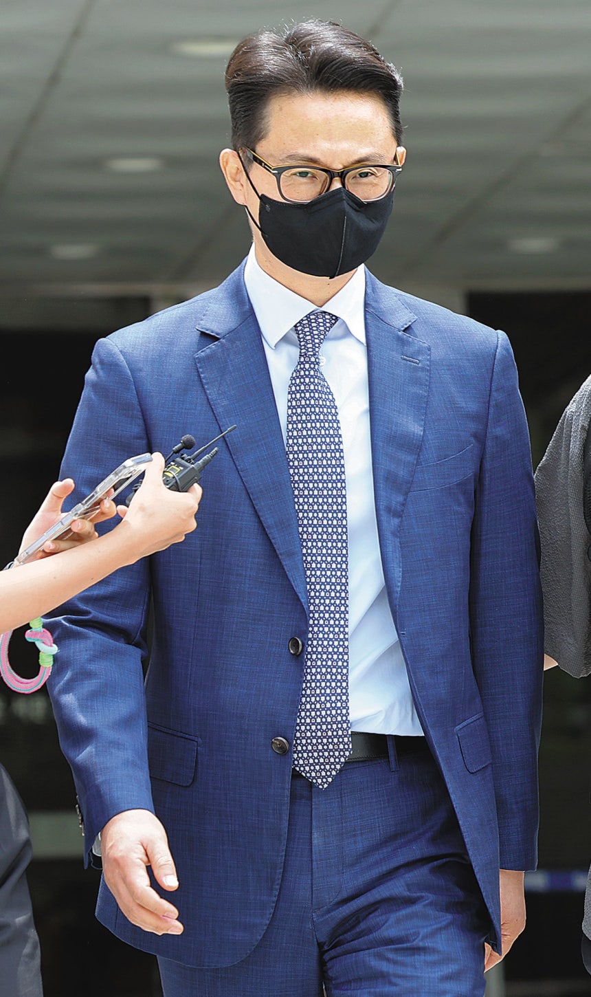 통일교 의혹에 현 정부 장관 국정원장 등 여야 주요 인사 줄줄이 거론되며 경찰 수사 착수