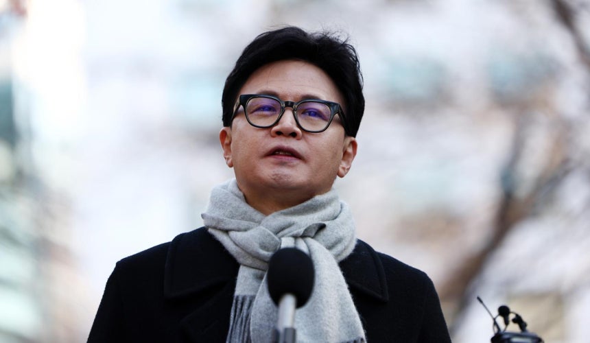 한동훈 국민의힘 전 대표가 3일 오후 서울 여의도 국회 경내에서 열린 12.3 비상계엄 1주년 기자회견에서 발언하고 있다. 2025.12.03 뉴시스