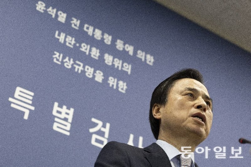 “권력 독점 위해 계엄”… 이런 시대착오적 권력자 다신 없어야[사설]