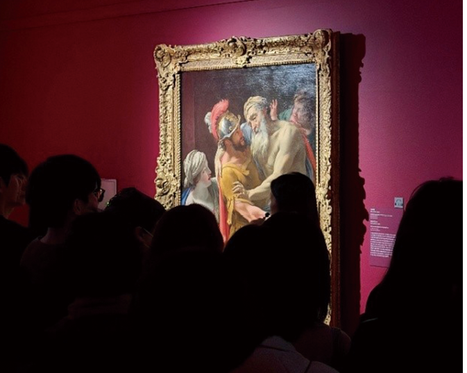 취향 맞춰 전시 감상 이야기 꽃 활짝