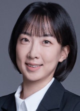 국방부 대변인에 민간 출신 정빛나씨