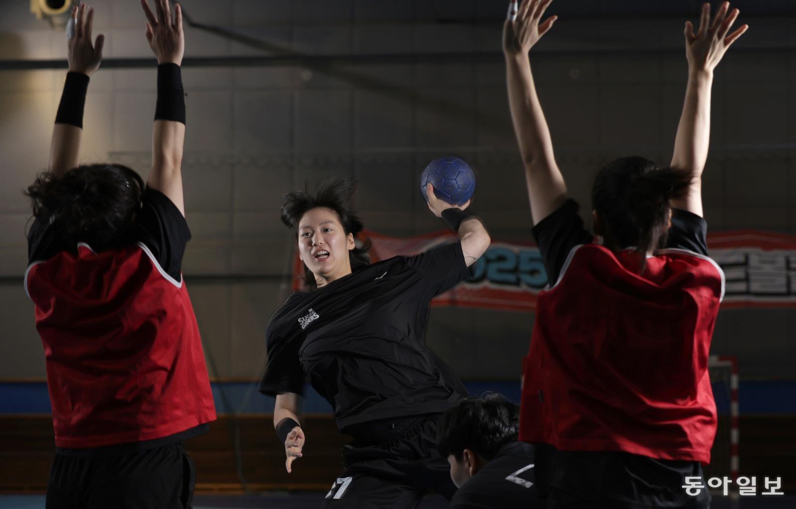 경기 갈증 풀고,‘눈도장’ 찍고… 프로-아마 모두 상생 ‘윈윈리그’