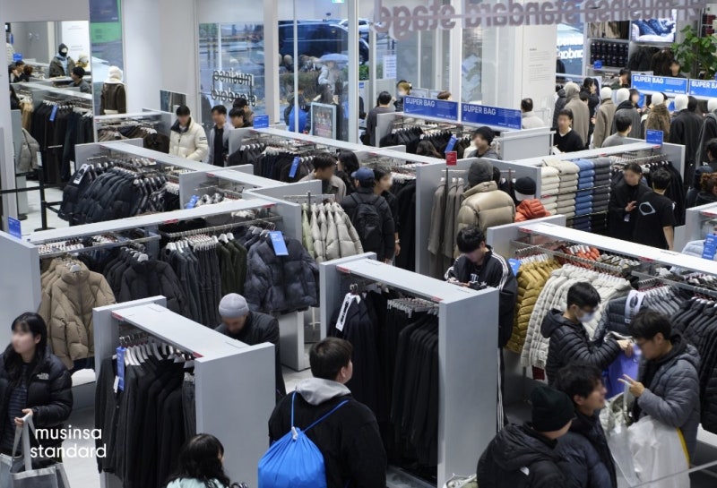 무신사, ‘스탠다드’ 올해 매출 4500억 돌파… “내년 상장 목표”