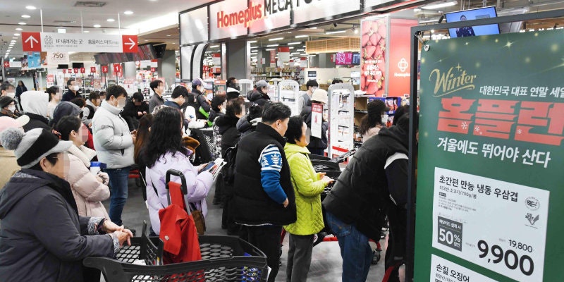 벼랑 끝 홈플러스, 대규모 ‘윈터 세일’