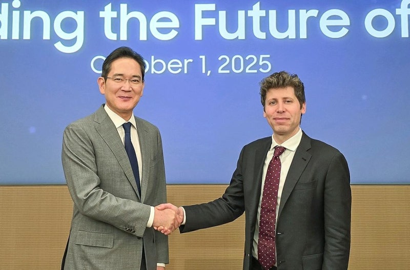 삼성, ‘기업용 챗GPT’ 리셀러 계약… 이재용-올트먼 ‘협력 논의’ 결실