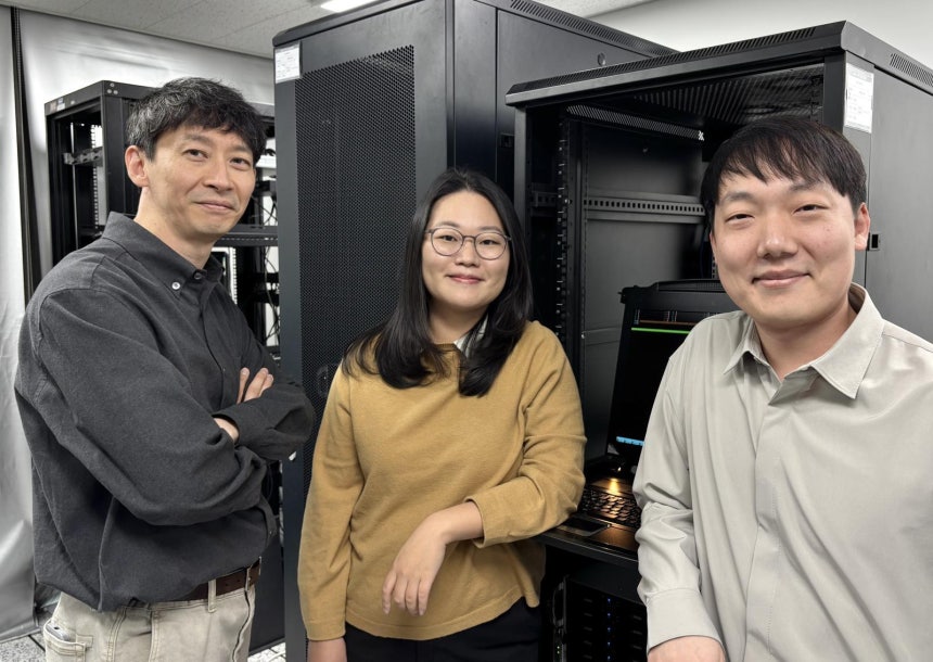 최정균 KAIST 바이오및뇌공학과 교수(왼쪽)와 연구팀.KAIST 제공