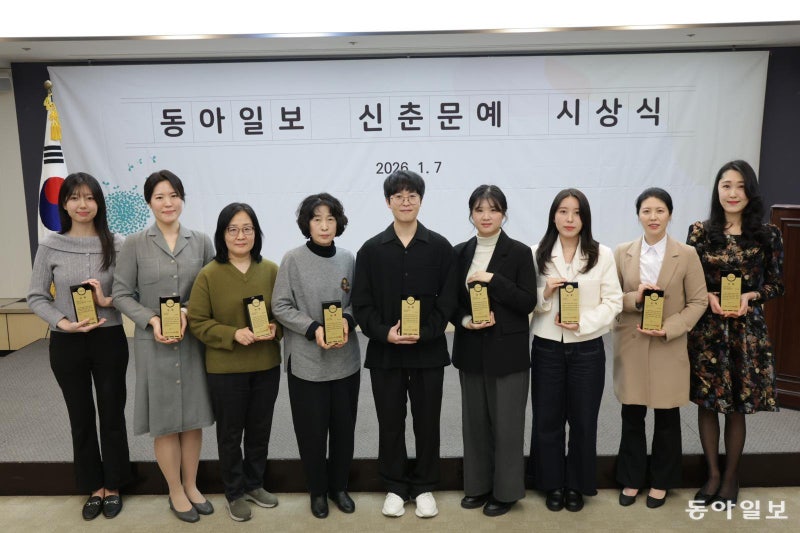 “해마다 새잎 품 어내는 나무처럼 글 써갈 것”