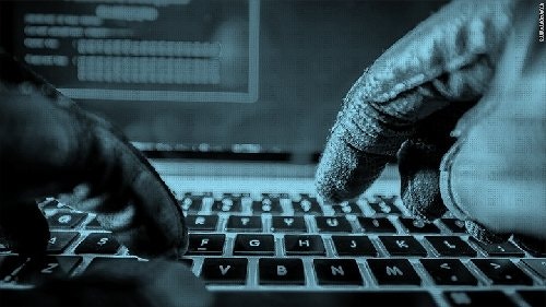 “쇼핑몰-대학-병원 등 연쇄 해킹… 데이터 빼돌려 판매”