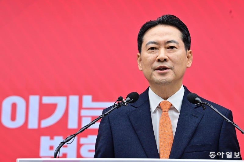 장동혁 “계엄은 잘못”… ‘尹과 절연’ 언급 없어