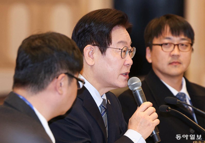 “역사의 올바른 편 발언, 착하게 잘 살자는 의미… 공자님 말씀으로 들어”