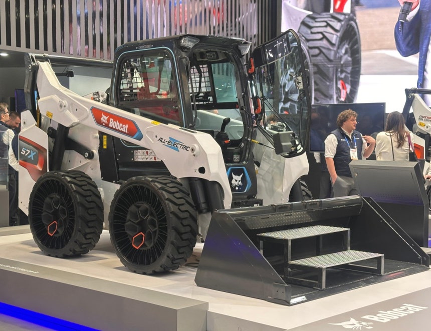  두산밥캣이‘CES 2026’에서 공개한 음성 제어가 가능한 건설용 장비.두산밥캣 제공