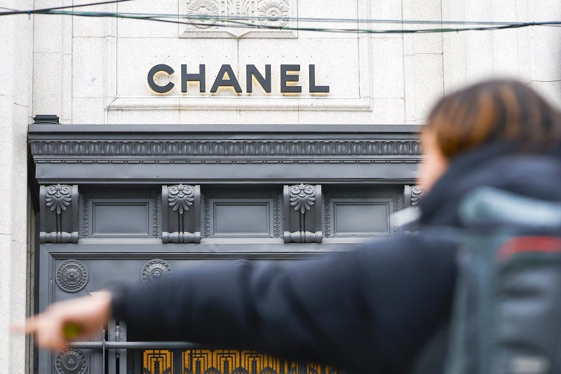 사치품 브랜드들 줄줄이 가격 인상