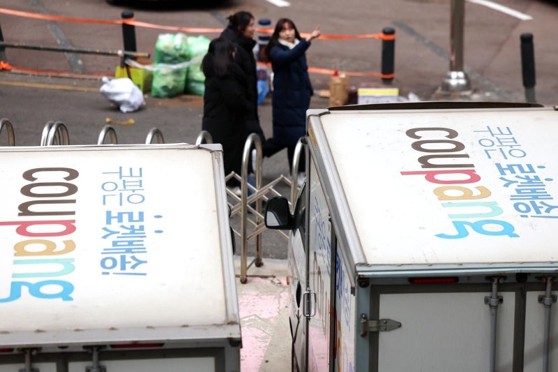 경찰 “쿠팡 개인정보 유출, 자체발표 3000건보다 많아”