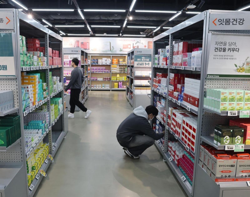 용산에 ‘창고형 약국’ 등장