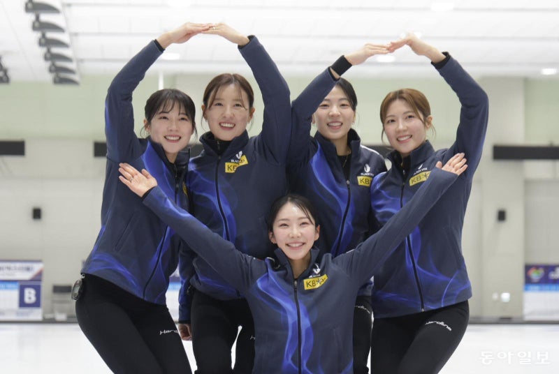한국컬링 ‘5G’팀 “첫 金 향해 초고속 질주”